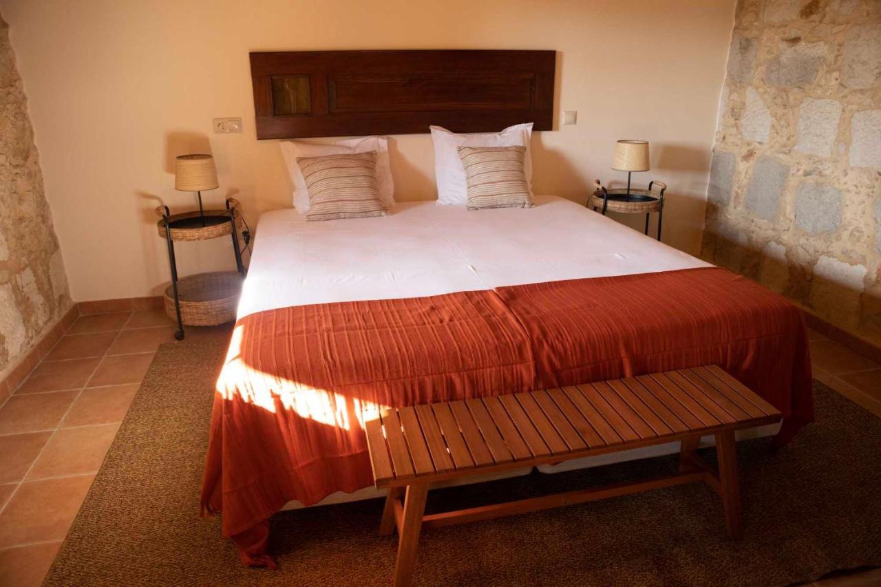 アルカネナ O Pombal Bed & Breakfast エクステリア 写真