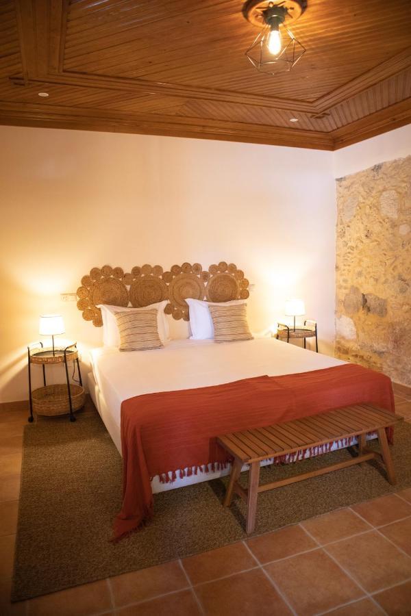 アルカネナ O Pombal Bed & Breakfast エクステリア 写真