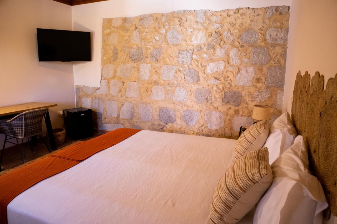 アルカネナ O Pombal Bed & Breakfast エクステリア 写真