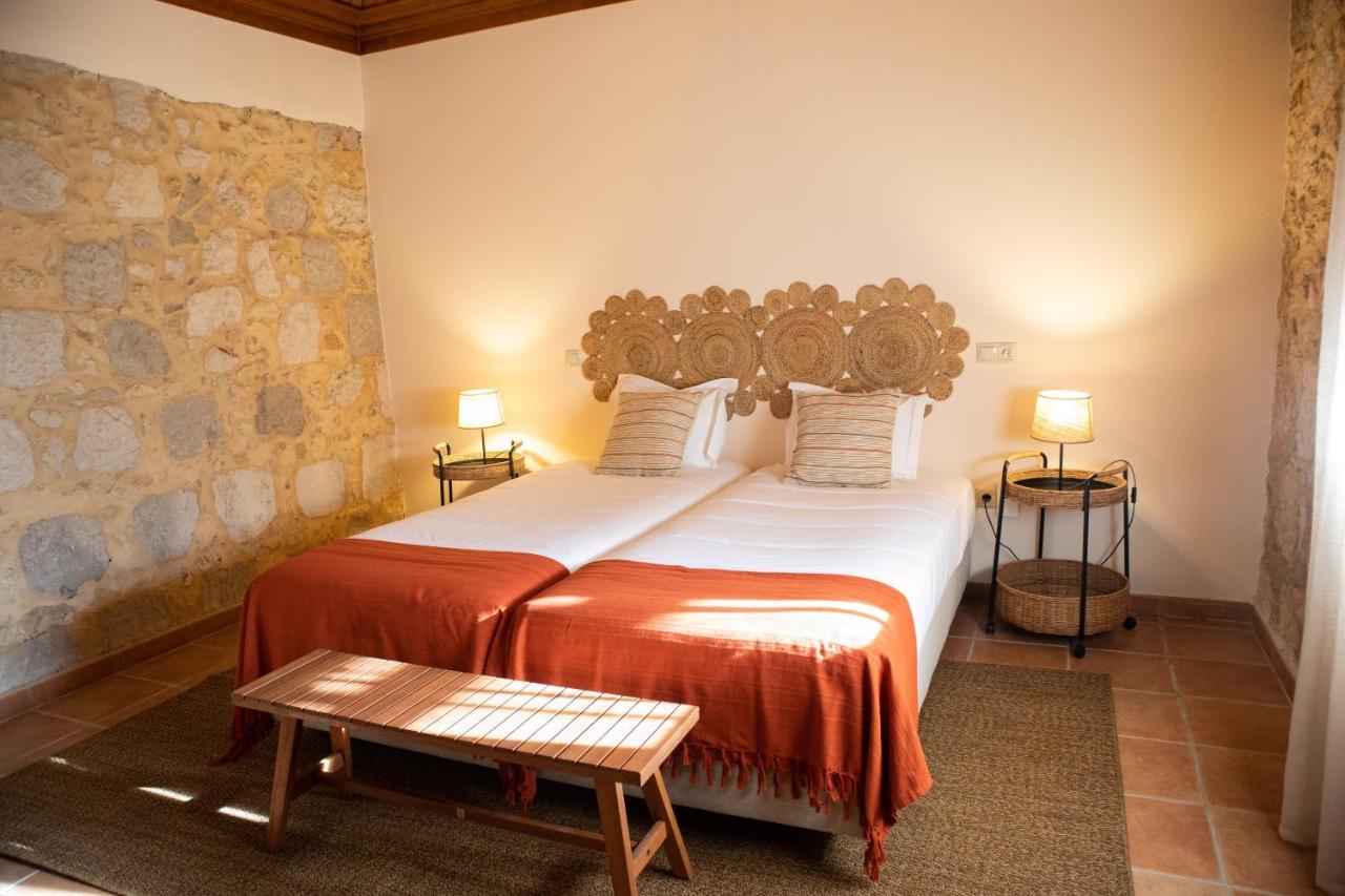 アルカネナ O Pombal Bed & Breakfast エクステリア 写真